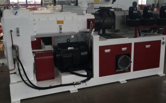 Powerful 37kW WPC Profile Decking Board Extrusion Line for Wood and Plastic