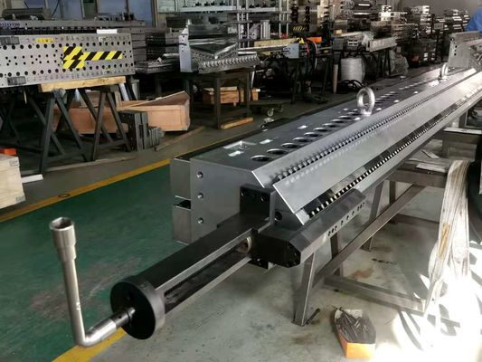 Durable 850mm HDPE PP Extrusion Sheet Die Head Mould for Customizable Needs
