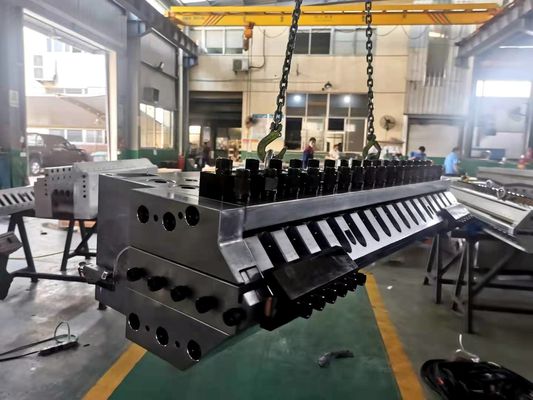 Durable 850mm HDPE PP Extrusion Sheet Die Head Mould for Customizable Needs