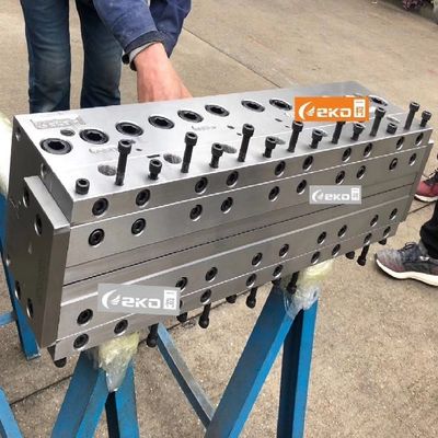 Single Cavity 1320mm P20 Foam Board Extrusion Mould for Furniture and Advertising Boards