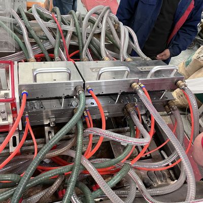 Electroplating Polishing PVC Skirting Baseboard Profile Extrusion Mould for Products