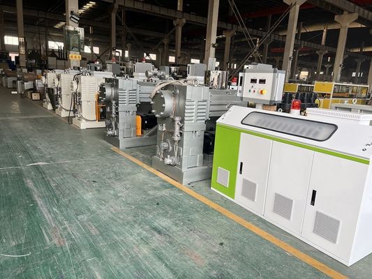 PP Turn-key Project WPC Decking Profile Extruder Machine with Wood Wastage Solution