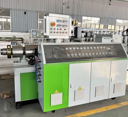 Outdoor PE/PP WPC Composite Floor Decking Extrusion Machine for WPC Decking and Plank
