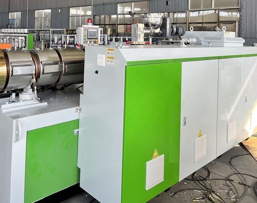 Outdoor Decking WPC Wood Plastic Composite Floor Extruder Making Machine Customizable