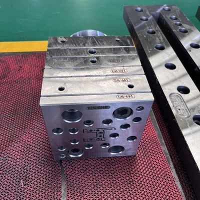 Silver PVC/UPVC Windows Extrusion Plastic Profiles Mould for 70 Series and 60 Series