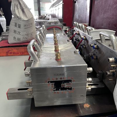 Silver PVC/UPVC Windows Extrusion Plastic Profiles Mould for 70 Series and 60 Series