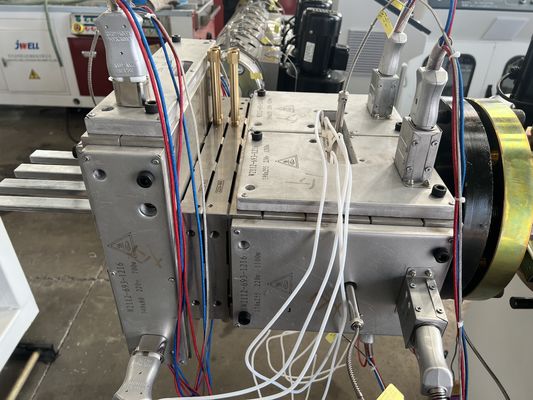 High Productivity Counter-rotating Conical Twin-screw PVC Ceiling Panel Making Machine