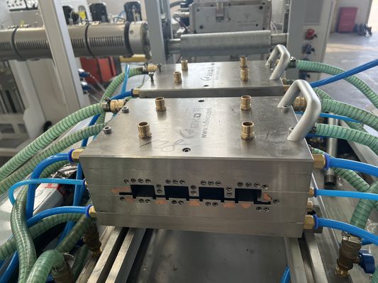 Electroplating Polishing Surface Treatment WPC Mould for PE WPC and PVC WPC Extrusion
