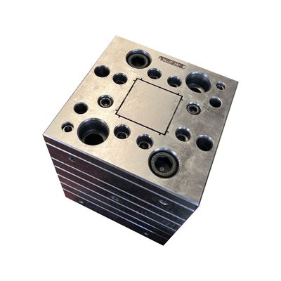 Outdoor Profile Windows Product 3CR17 PVC Trunking Mould and Calibration with Water Tank