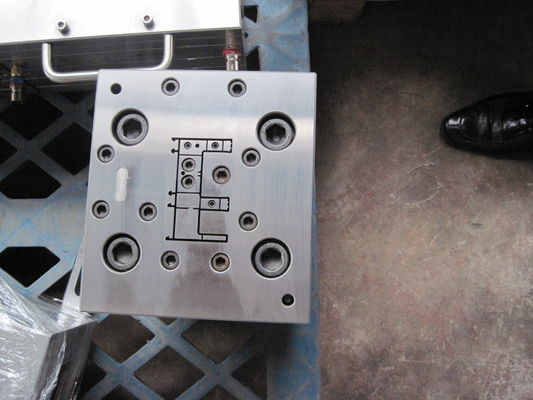 Customized PVC Profile Extrusion Mould with Electroplating Polishing Surface Treatment